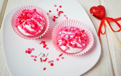 Valentine’s Day Hot Cocoa Bombs