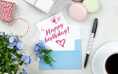 How To Use Personalized Greeting Cards For Customers